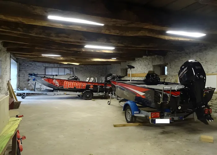 Holiday home Les 2 Chouettes Curan